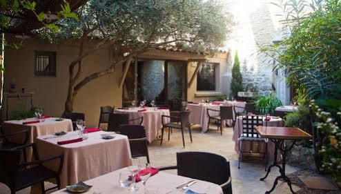 Frühstückspension La Prevote - Particulier & Restaurant 3*